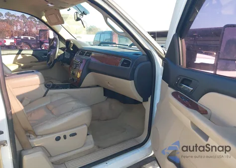 2008 Chevrolet Silverado 1500 Ltz z USA, uszkodzony, nr VIN 1GCEC19018Z107412